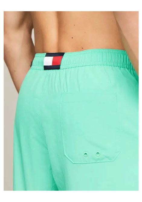 Costume Tommy Jeans Medium Drawstring Verde Menta Uomo TOMMY HILFIGER SWIMWEAR | Costumi | UM0UM03280-L1G